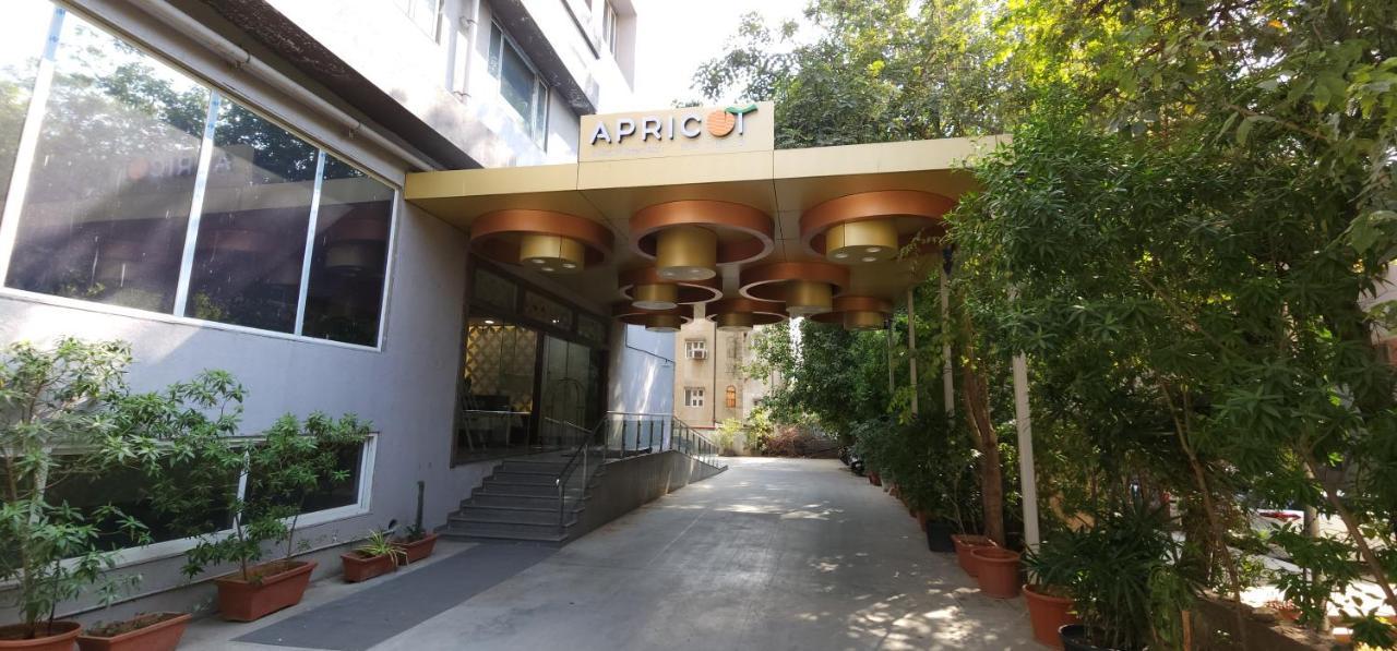 Apricot Hotel , אחמדאבאד מראה חיצוני תמונה