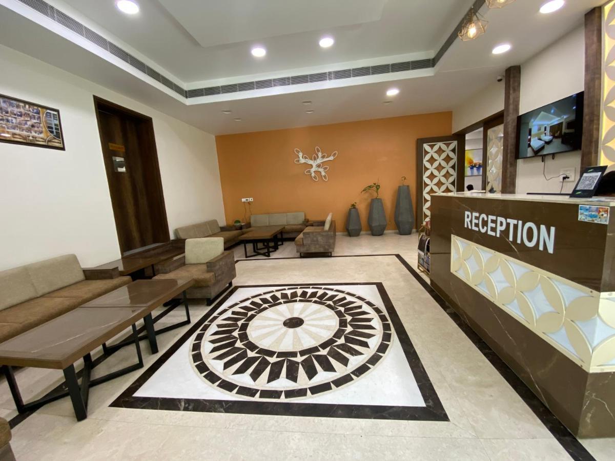 Apricot Hotel , אחמדאבאד מראה חיצוני תמונה