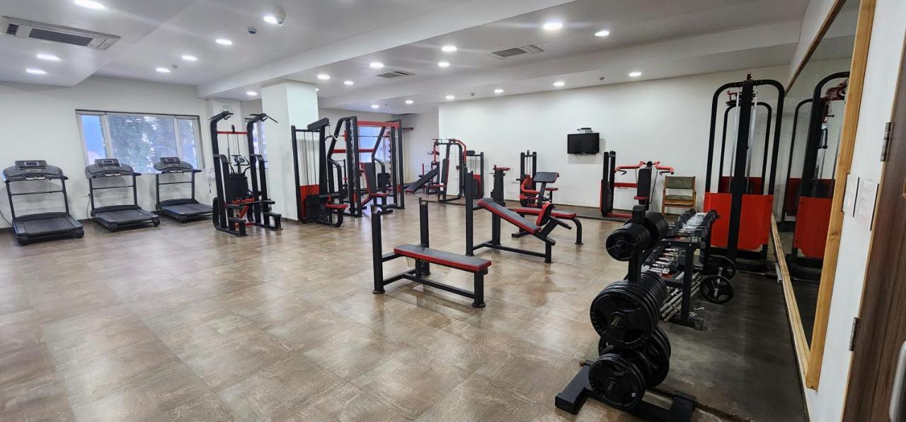 Apricot Hotel , אחמדאבאד מראה חיצוני תמונה
